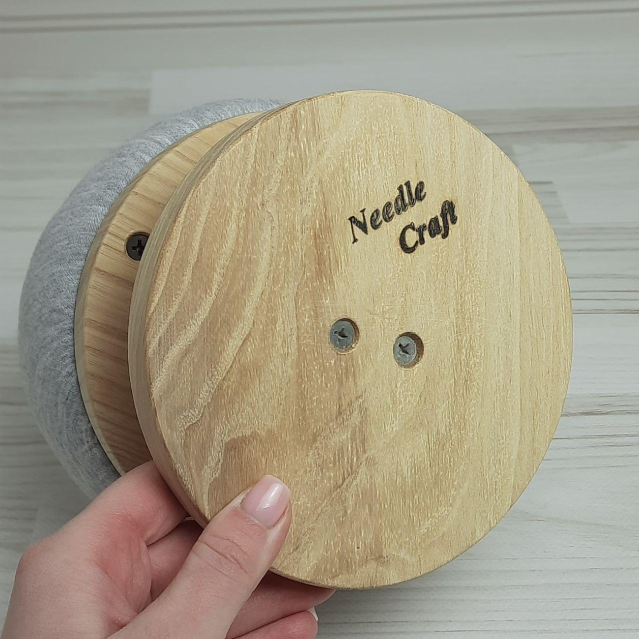 Кравецька колодка для ВТО Needle Craft Груди на підставці 14 см Сірі