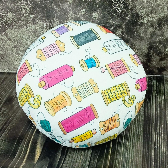 Кравецька подушечка для ВТО Needle Craft Кругла зі швейним малюнком