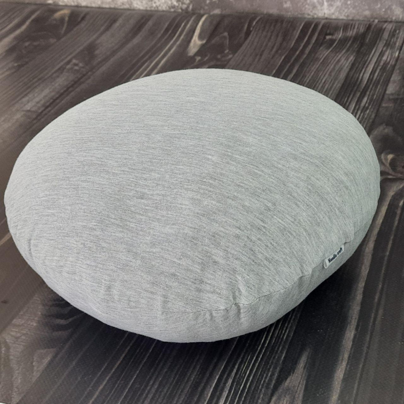 Кравецька подушечка для ВТО Needle Craft Кругла Сіра