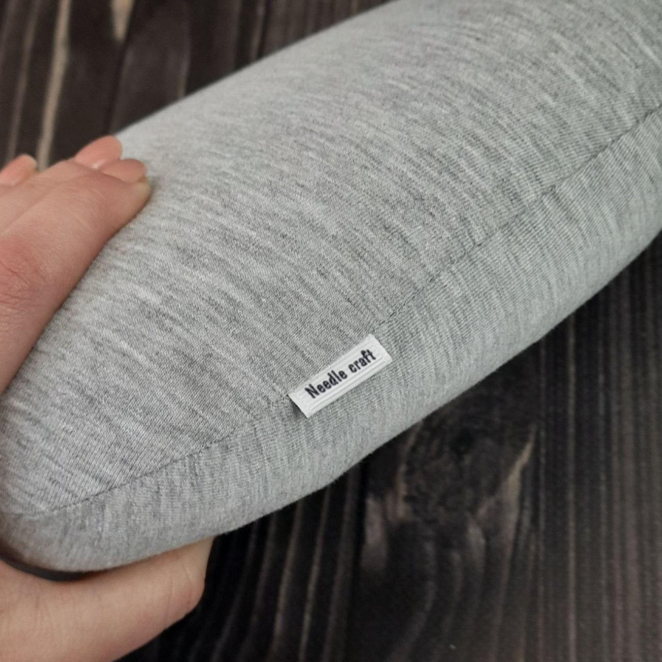 Кравецька подушечка для ВТО Needle Craft Овальна Сіра