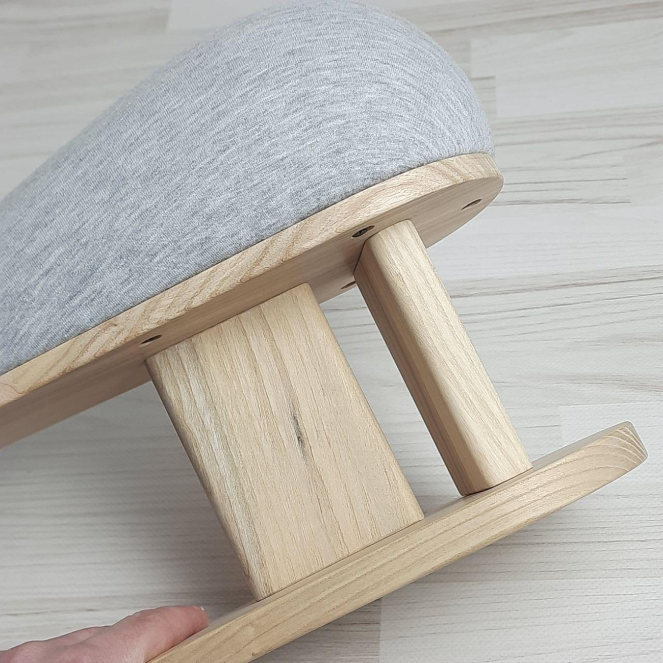 Кравецька колодка для ВТО Needle Craft Крапля на підставці Сіра