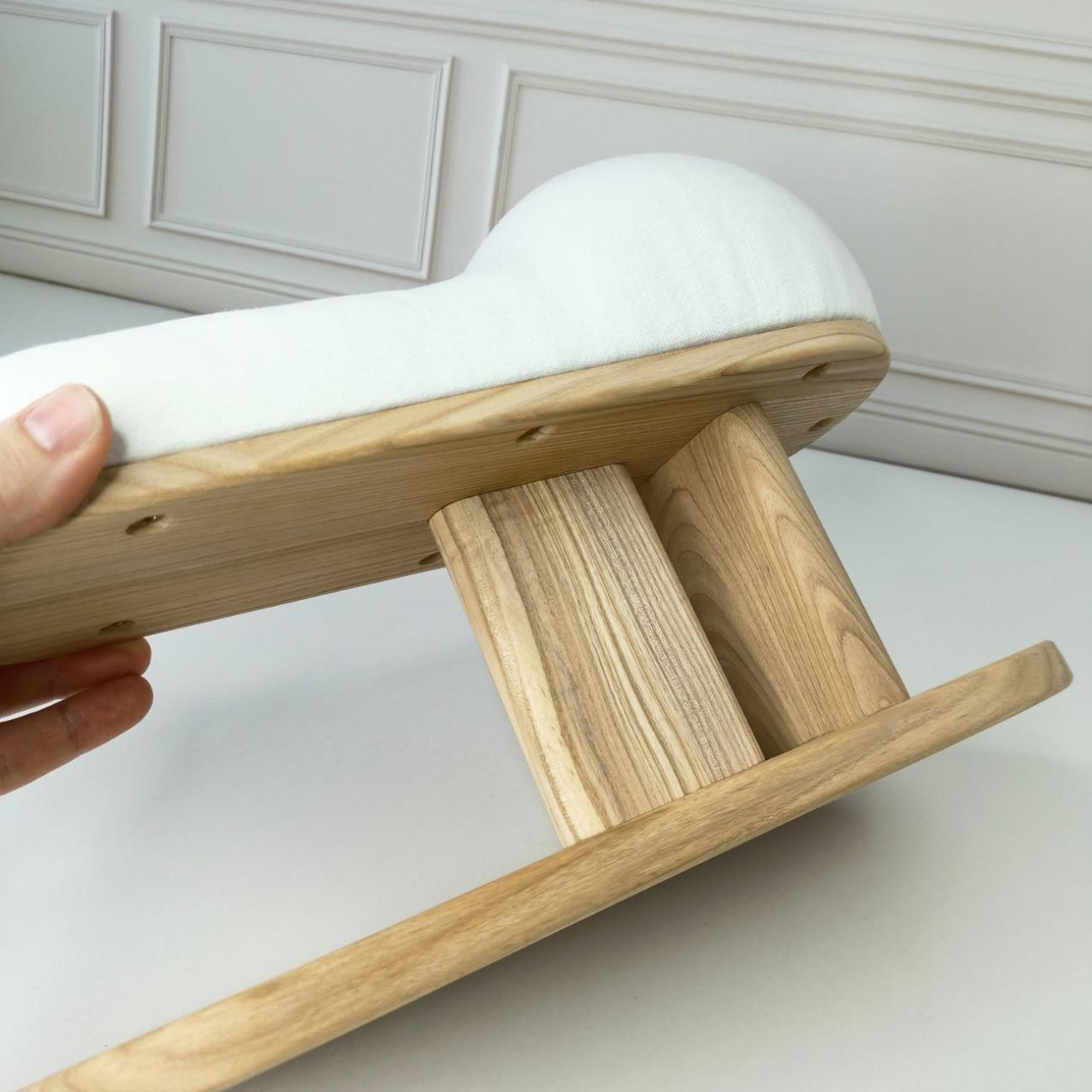 Кравецька колодка для ВТО Needle Craft Корсетна на підставці Молочна