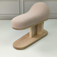 Портновська колодка для ВТО Needle Craft Корсетна на підставці Бежева