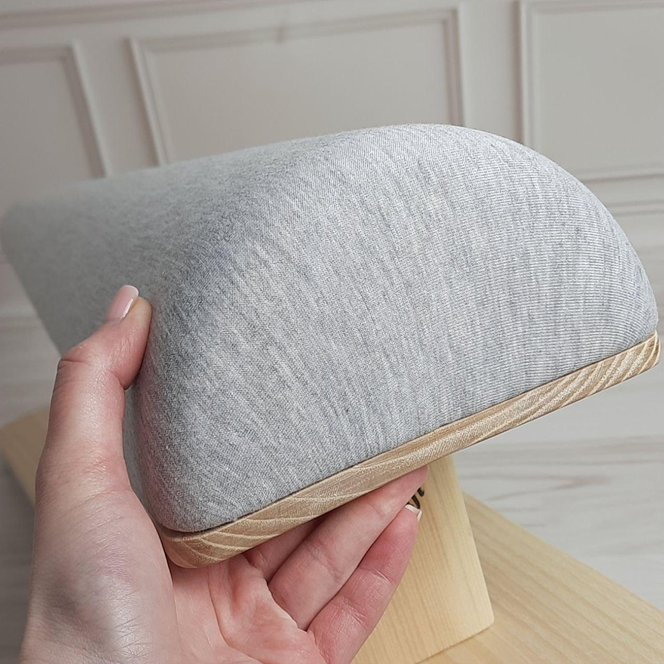 Кравецька колодка для ВТО Needle Craft Рукав конусний Сірий