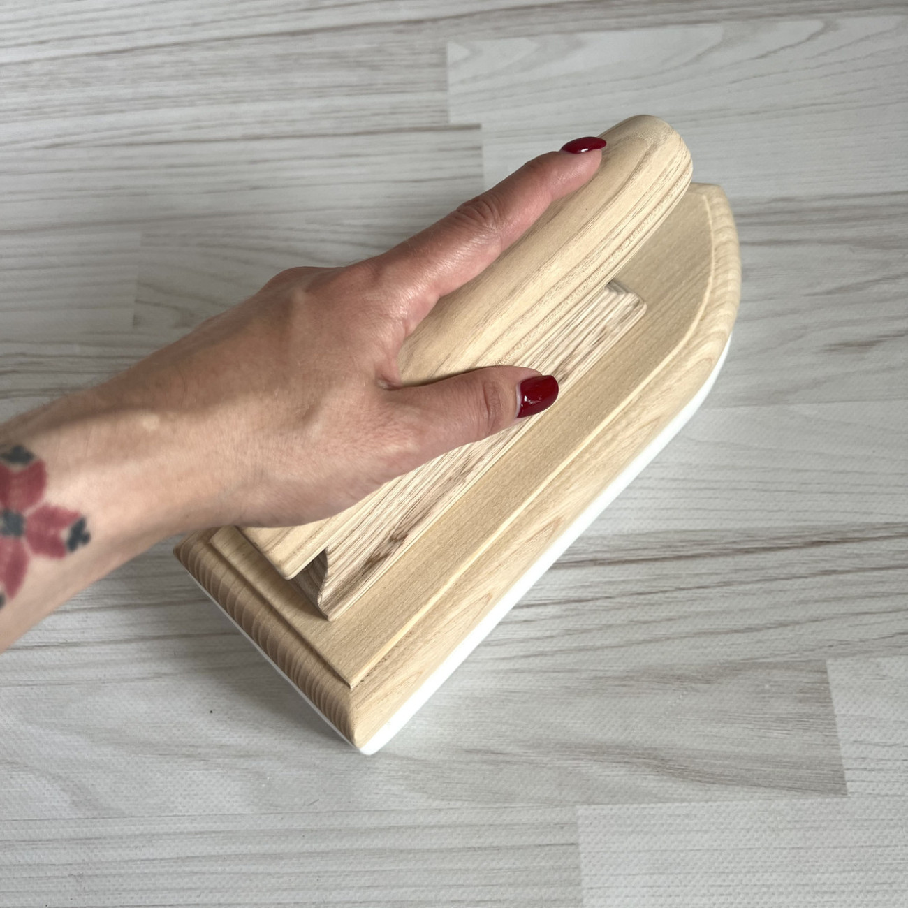 Кравецька колодка для ВТО Needle Craft Праска Молочна