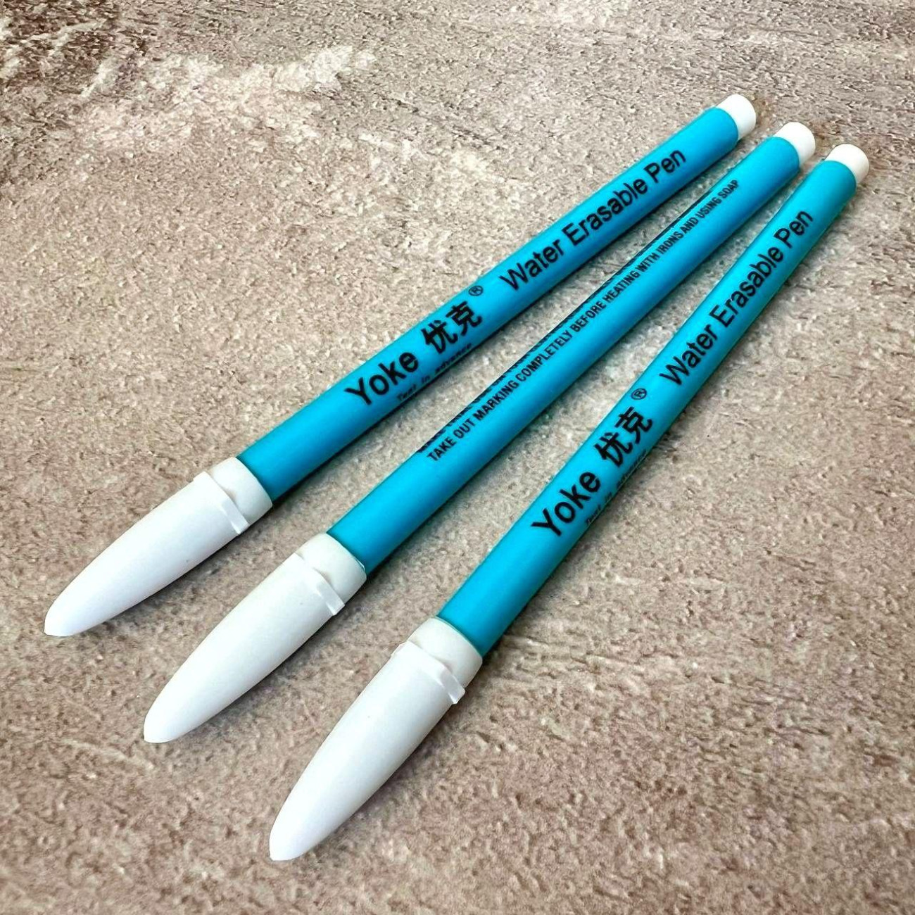 Маркер YOKE блакитний (водозмивний)