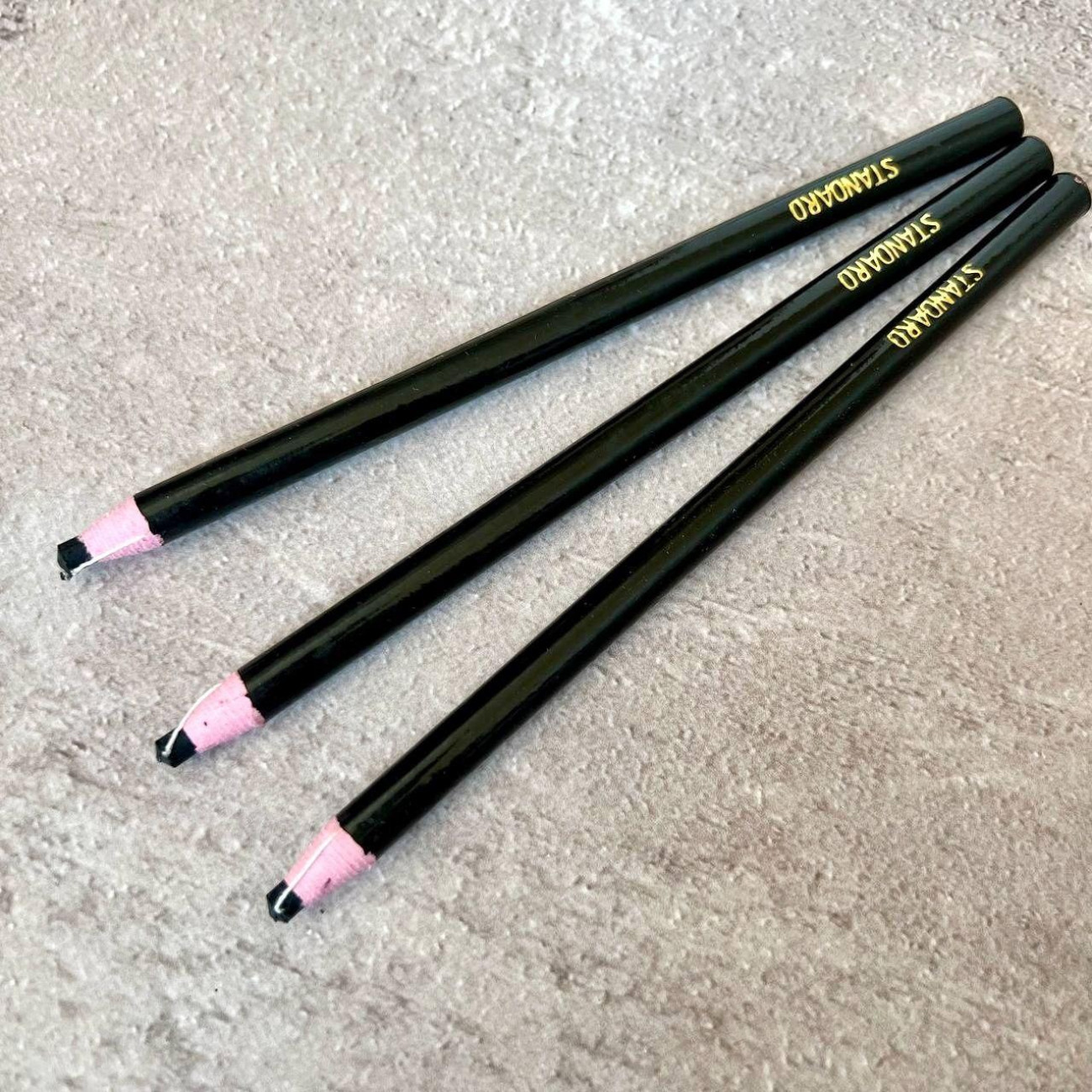 Олівець Standart для розмітки на тканині чорний, самозаточувальний (водозмивний)