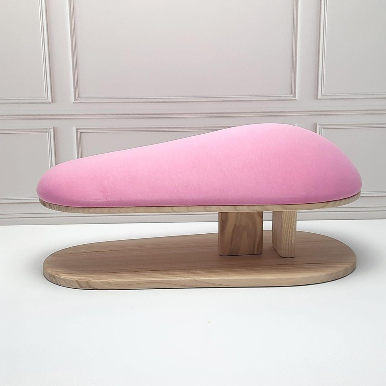 Кравецька колодка для ВТО Needle Craft Кабанчик випуклий Фуксія