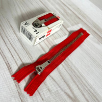 Блискавка металева нероз'ємна Opti, 14 см (червона)