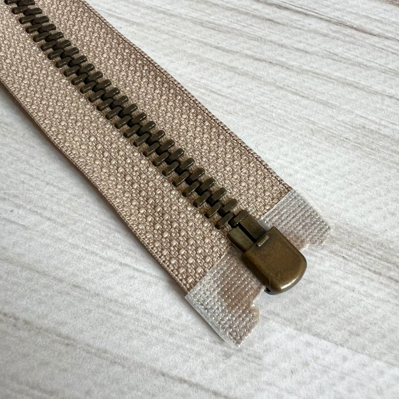 Блискавка металева роз'ємна Opti, 50 см (бежева)