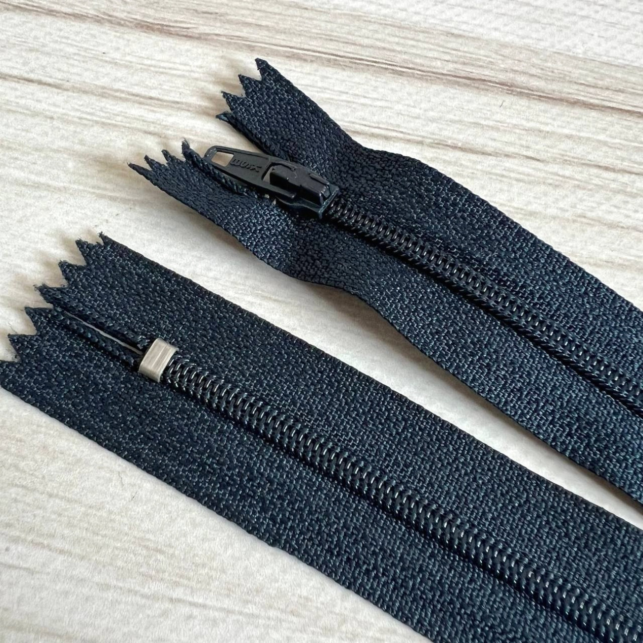 Вита блискавка нероз'ємна, 35 см (темно-синя)