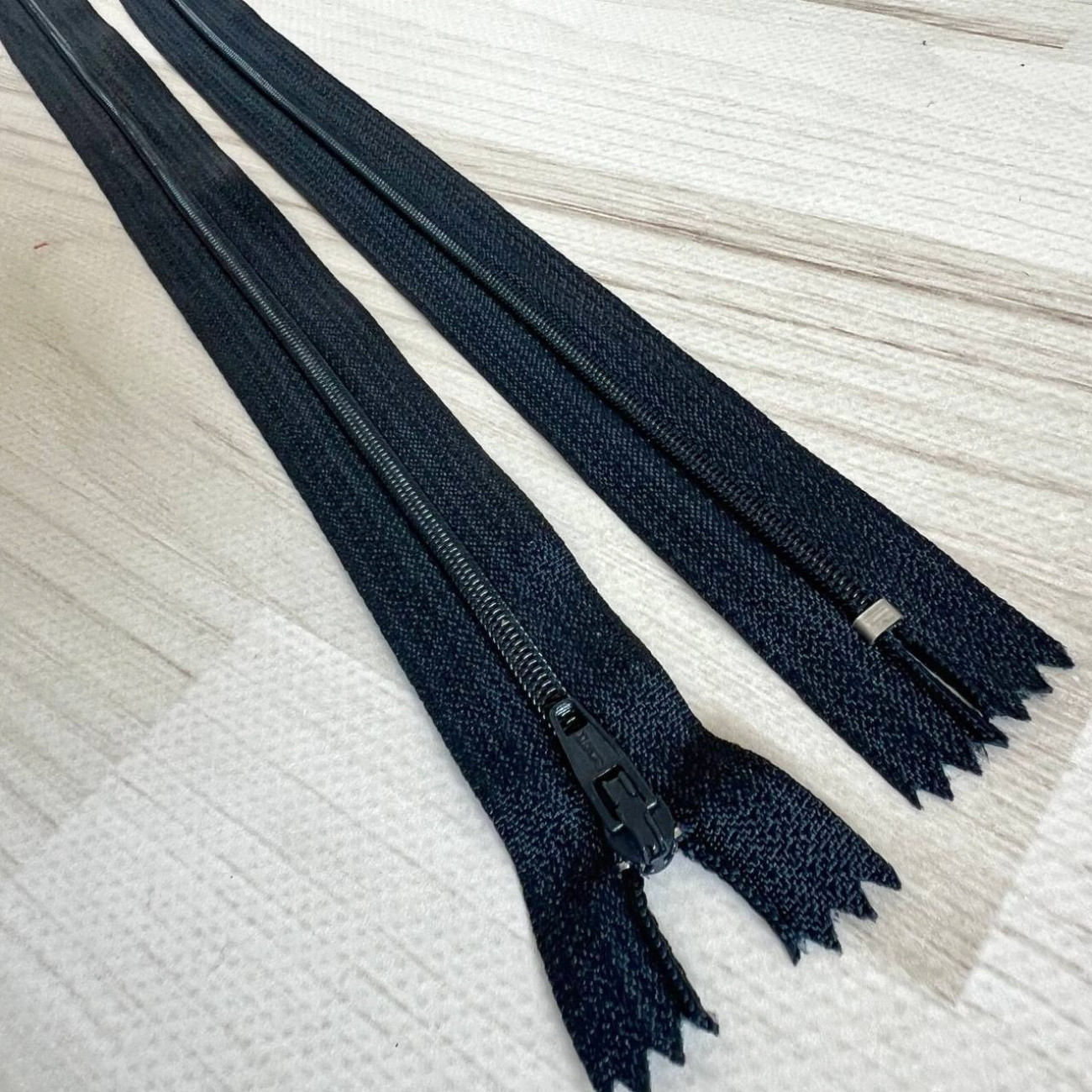 Вита блискавка нероз'ємна, 35 см (темно-синя)