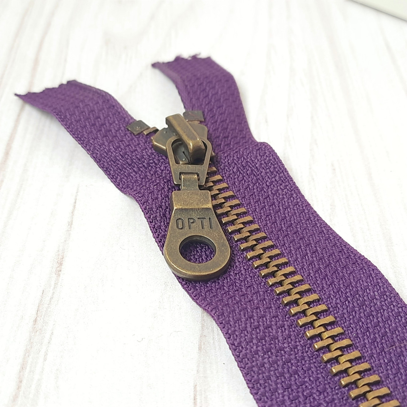 Блискавка металева нероз'ємна Opti, 14 см (фіолет)