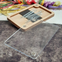 Дерев'яна гольниця прямокутна з прозорою кришкою для рукоділля