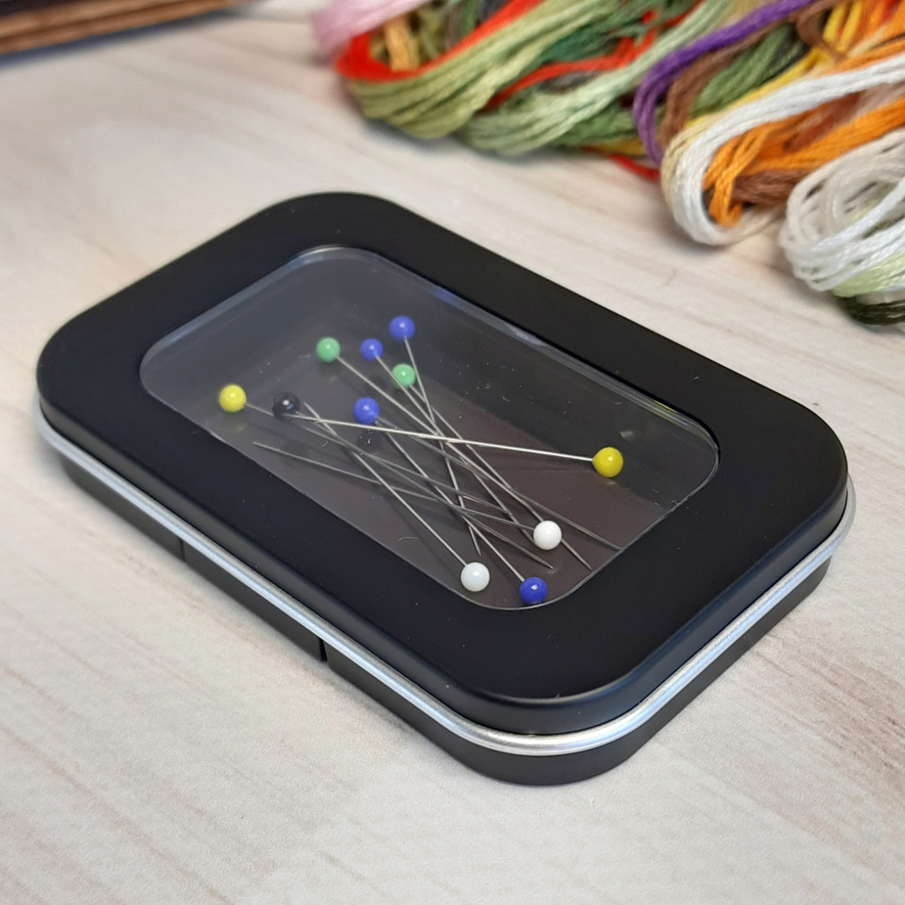 Гольниця-коробка чорна з прозорим віконцем та магнітом