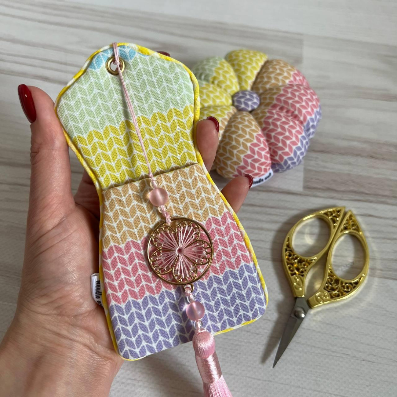 Вінтажний набір Needle Craft (ножиці, чохол для ножиць, гольниця гарбузик)