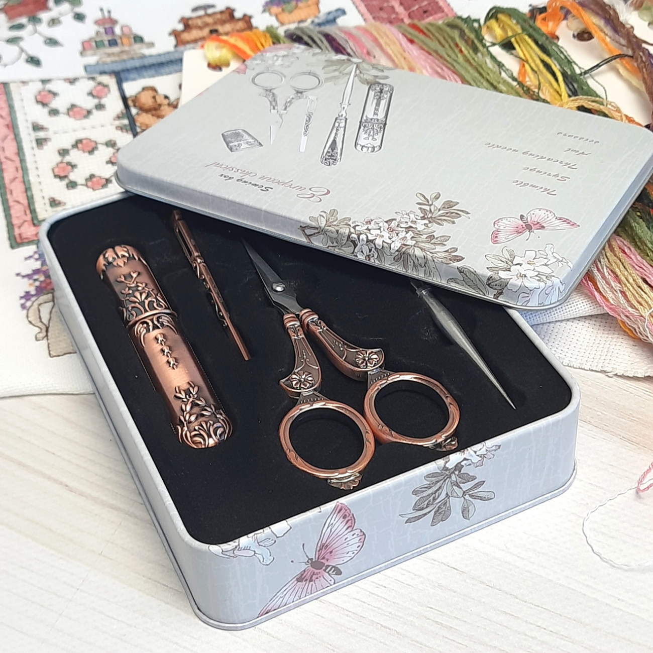 Вінтажний набір (ножиці, наперсток, шило, кейс для голок), (мідь)