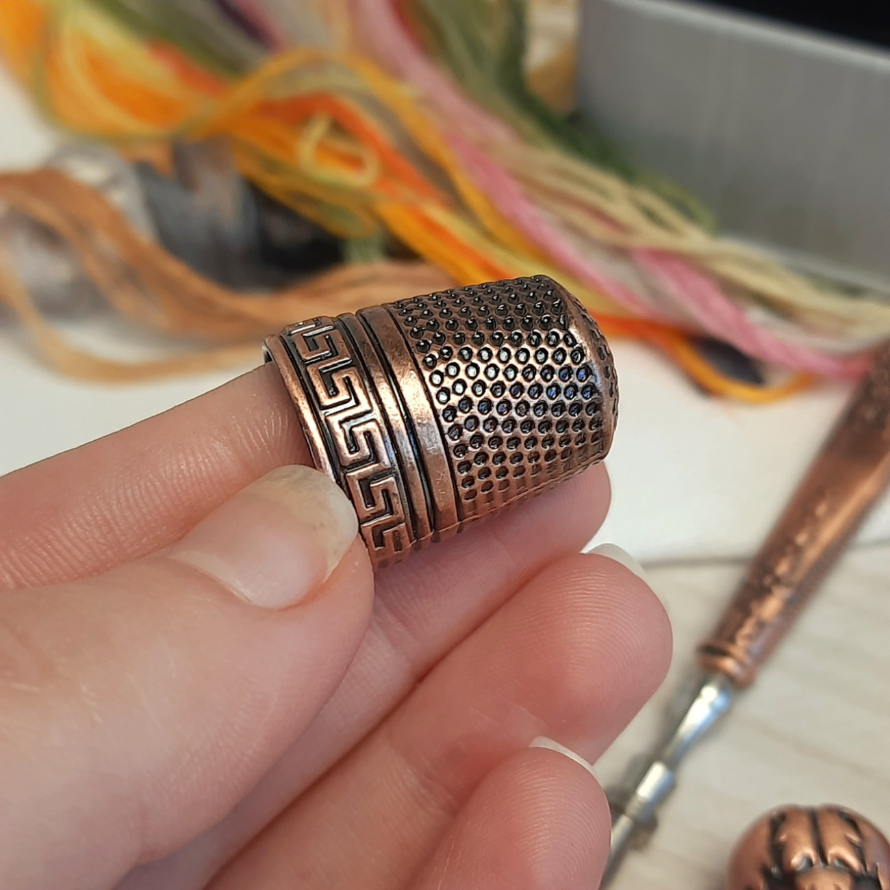 Вінтажний набір (ножиці, наперсток, шило, кейс для голок), (мідь)