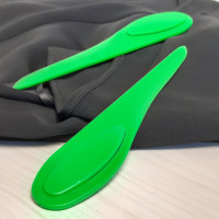 Кілочок пластиковий для вивертання кутів (зелений)