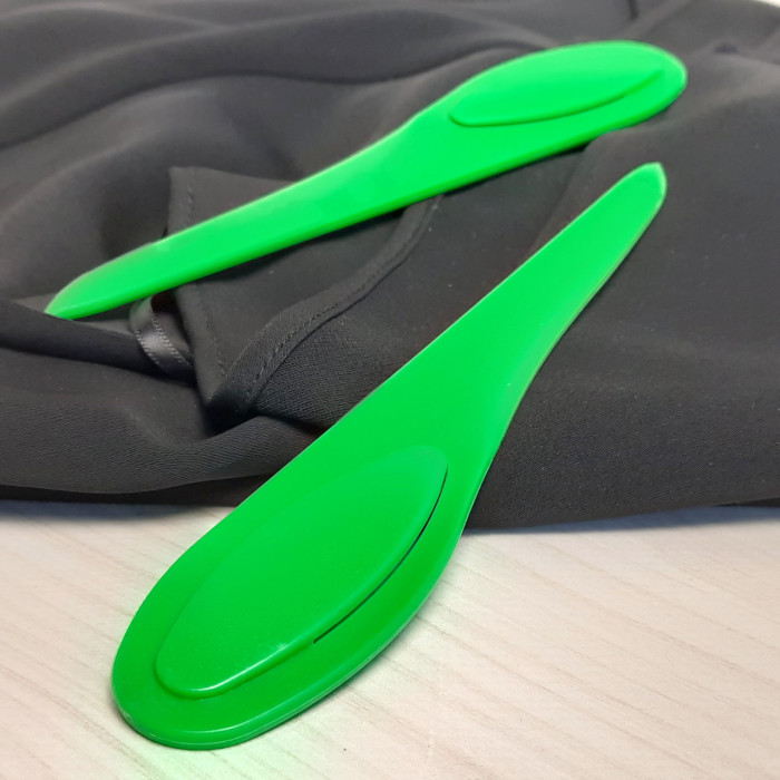 Кілочок пластиковий для вивертання кутів (зелений)