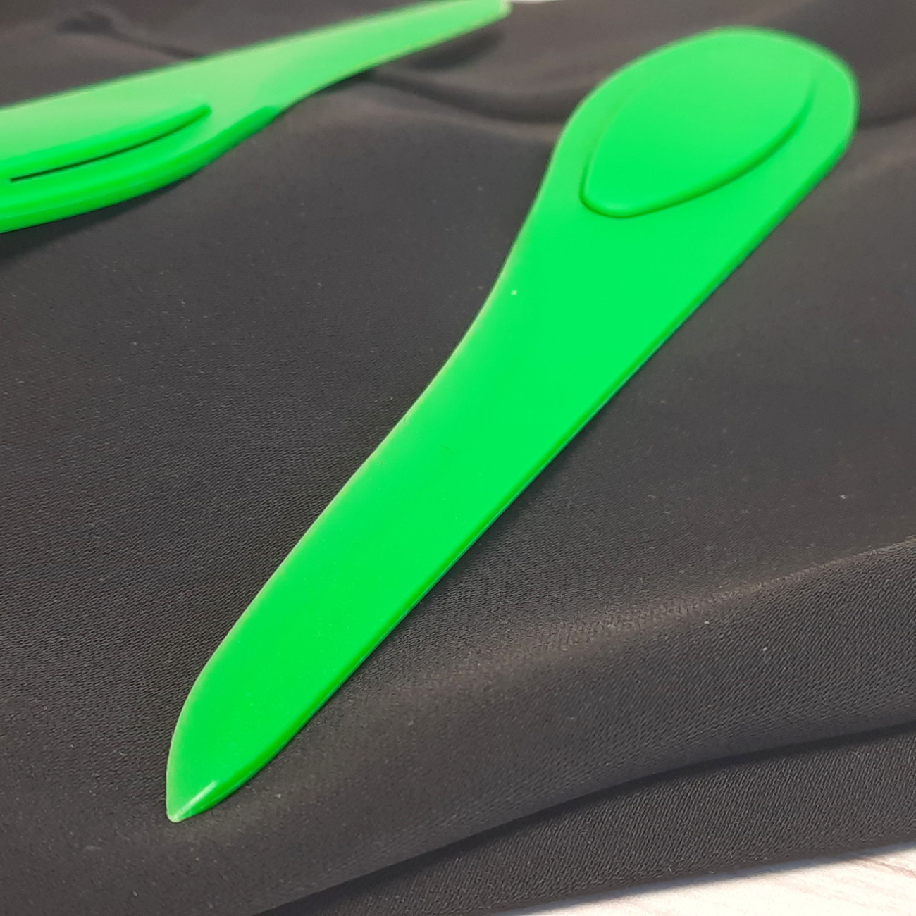 Кілочок пластиковий для вивертання кутів (зелений)