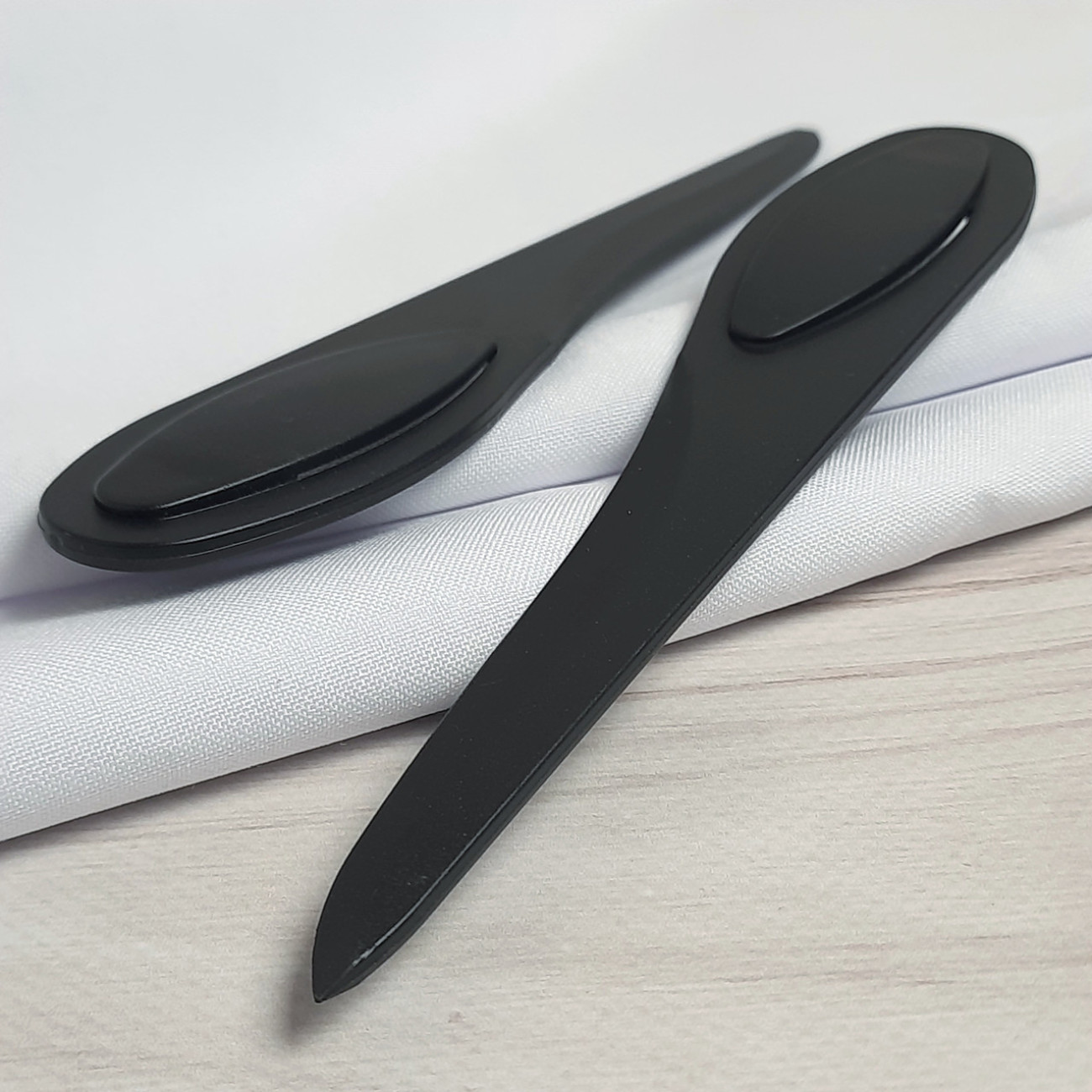 Кілочок пластиковий для вивертання кутів (чорний)