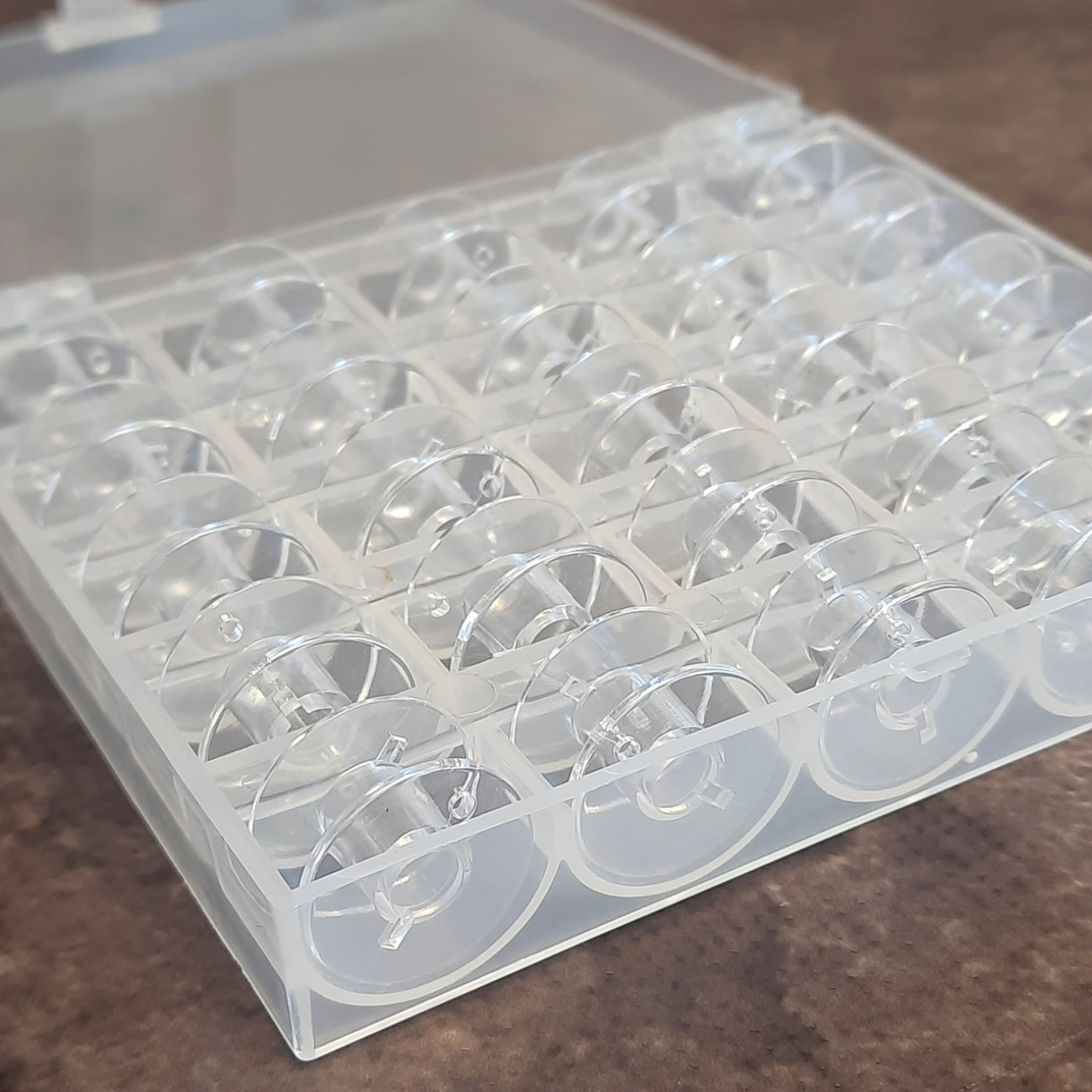 Органайзер зі шпульками