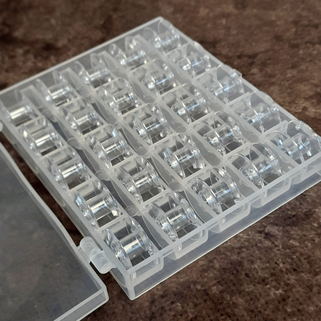 Органайзер зі шпульками