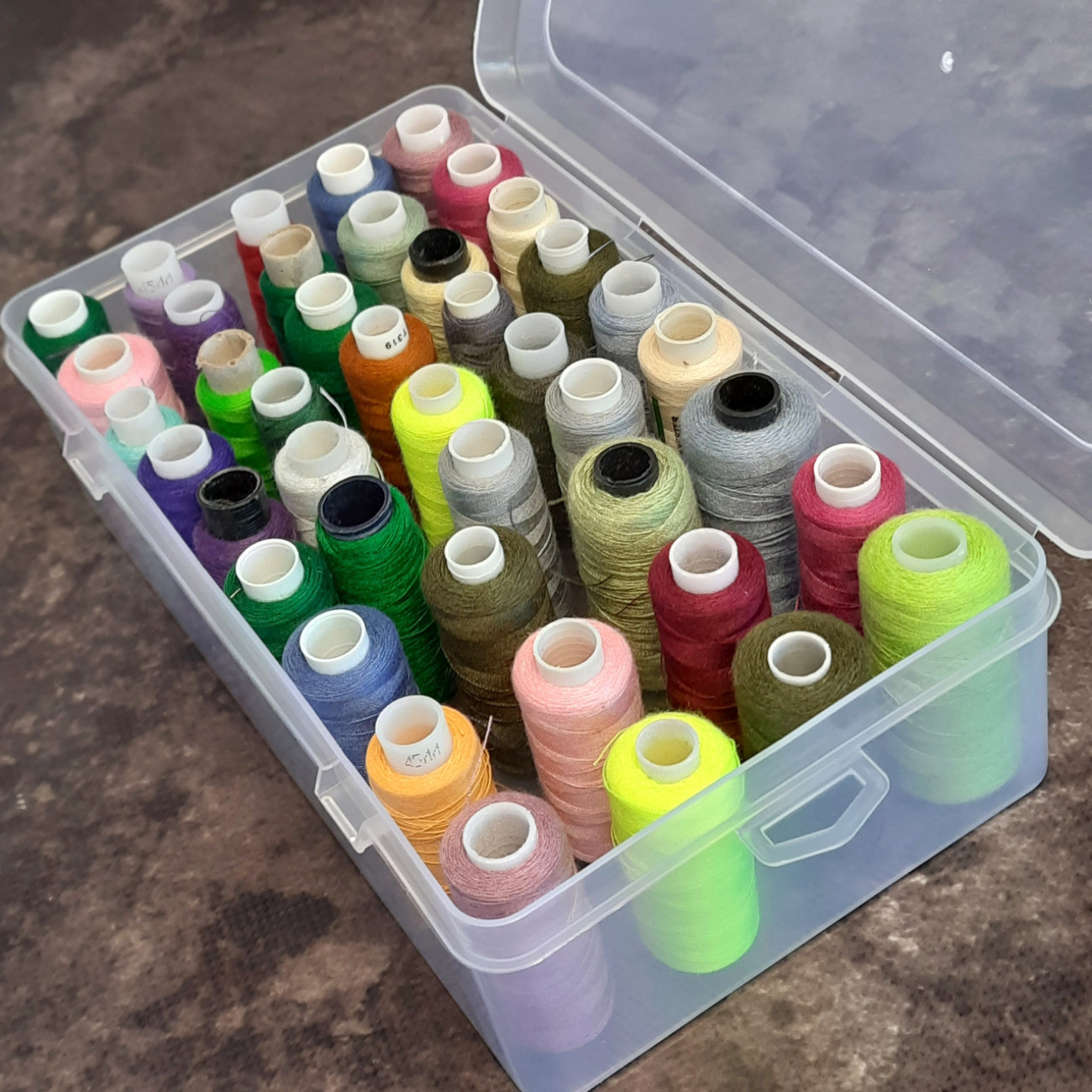 Органайзер для ниток, прозорий