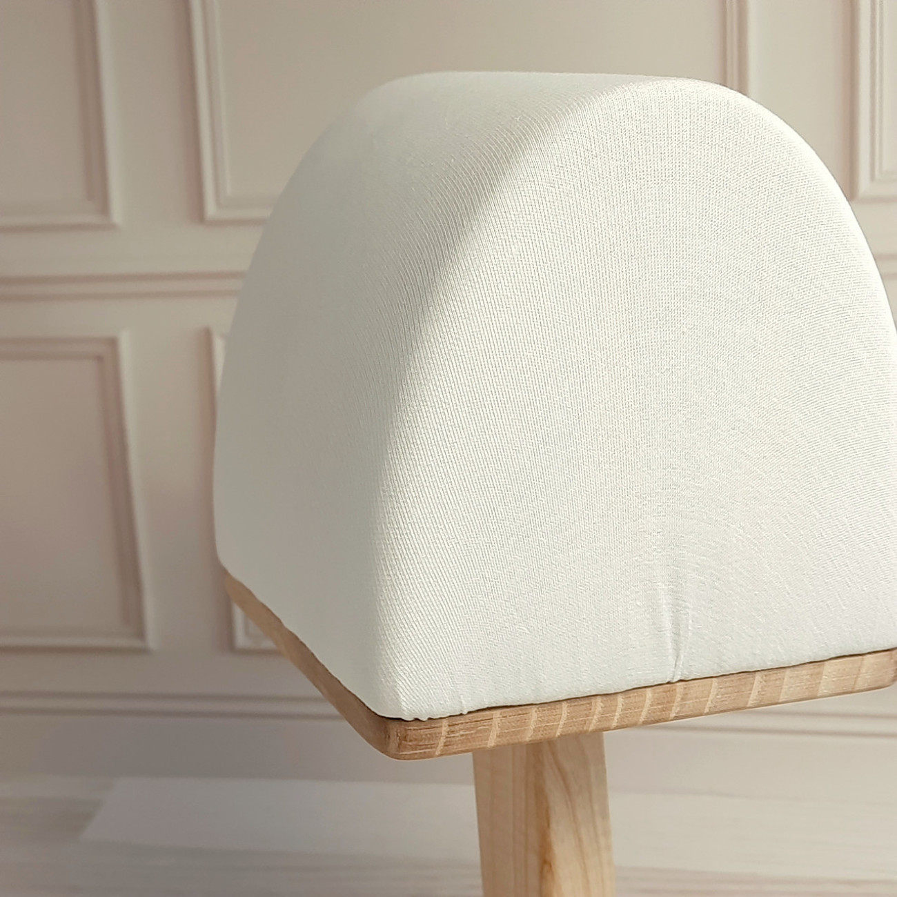 Кравецька колодка для ВТО Needle Craft Плече мале Молочне