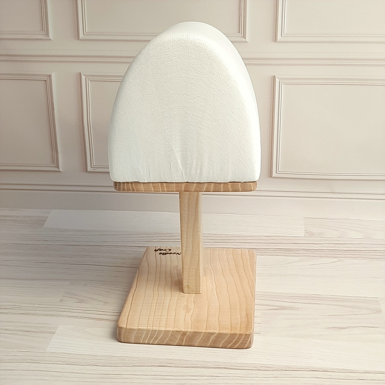 Кравецька колодка для ВТО Needle Craft Плече мале Молочне