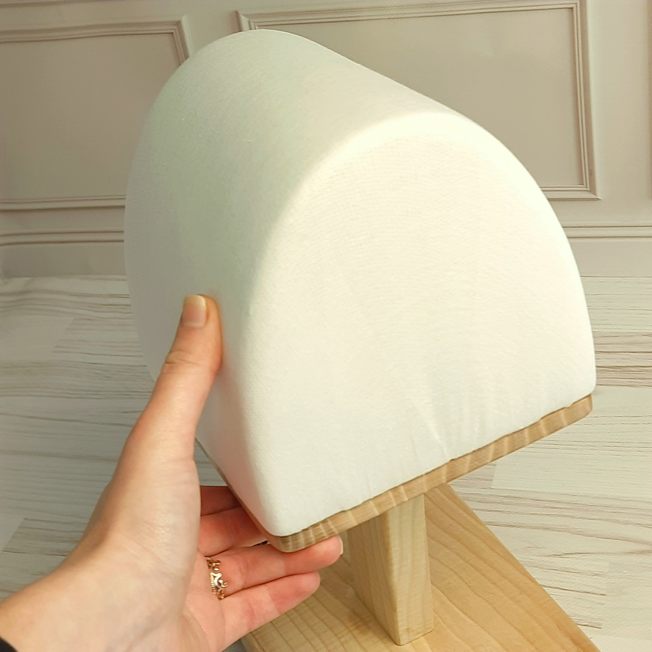 Кравецька колодка для ВТО Needle Craft Плече мале Молочне