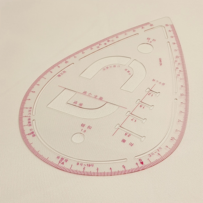 Лекало кравецьке вигнуте 