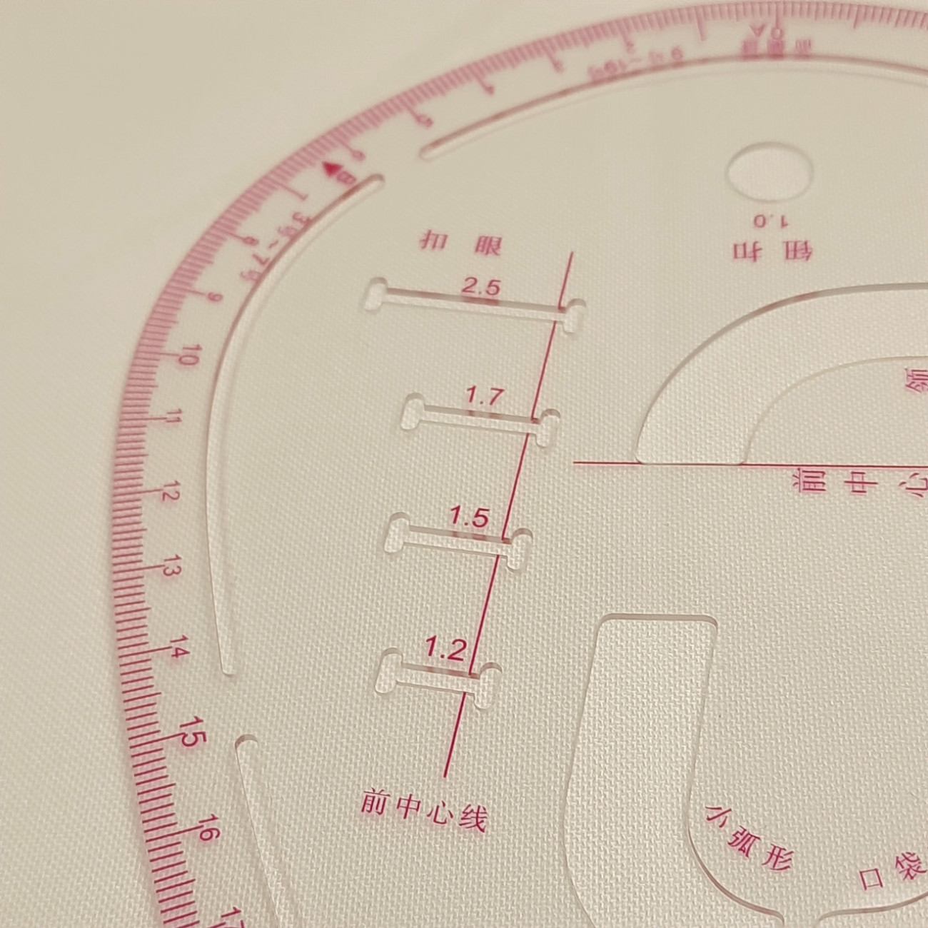 Лекало кравецьке вигнуте 