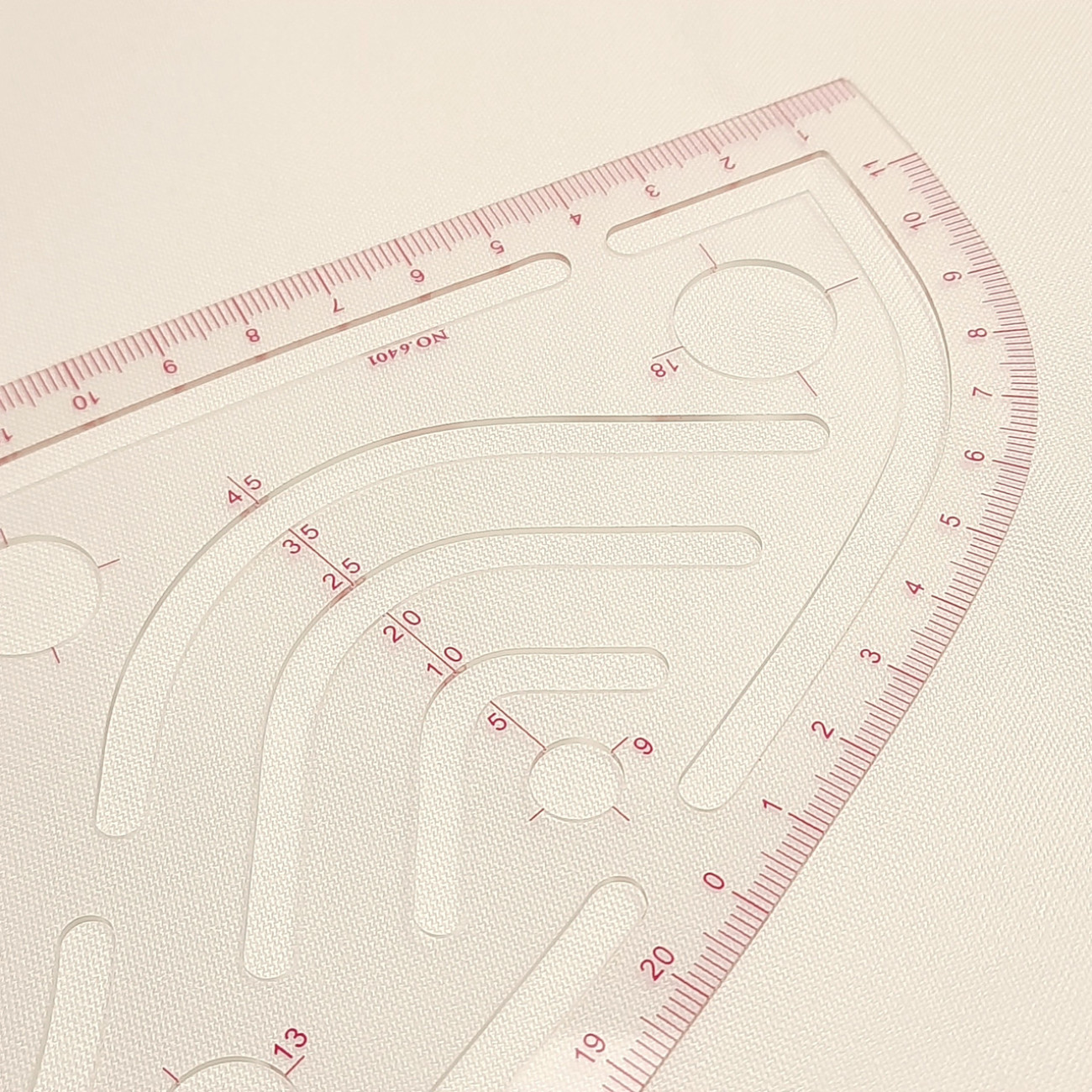 Лекало кравецьке вигнуте 