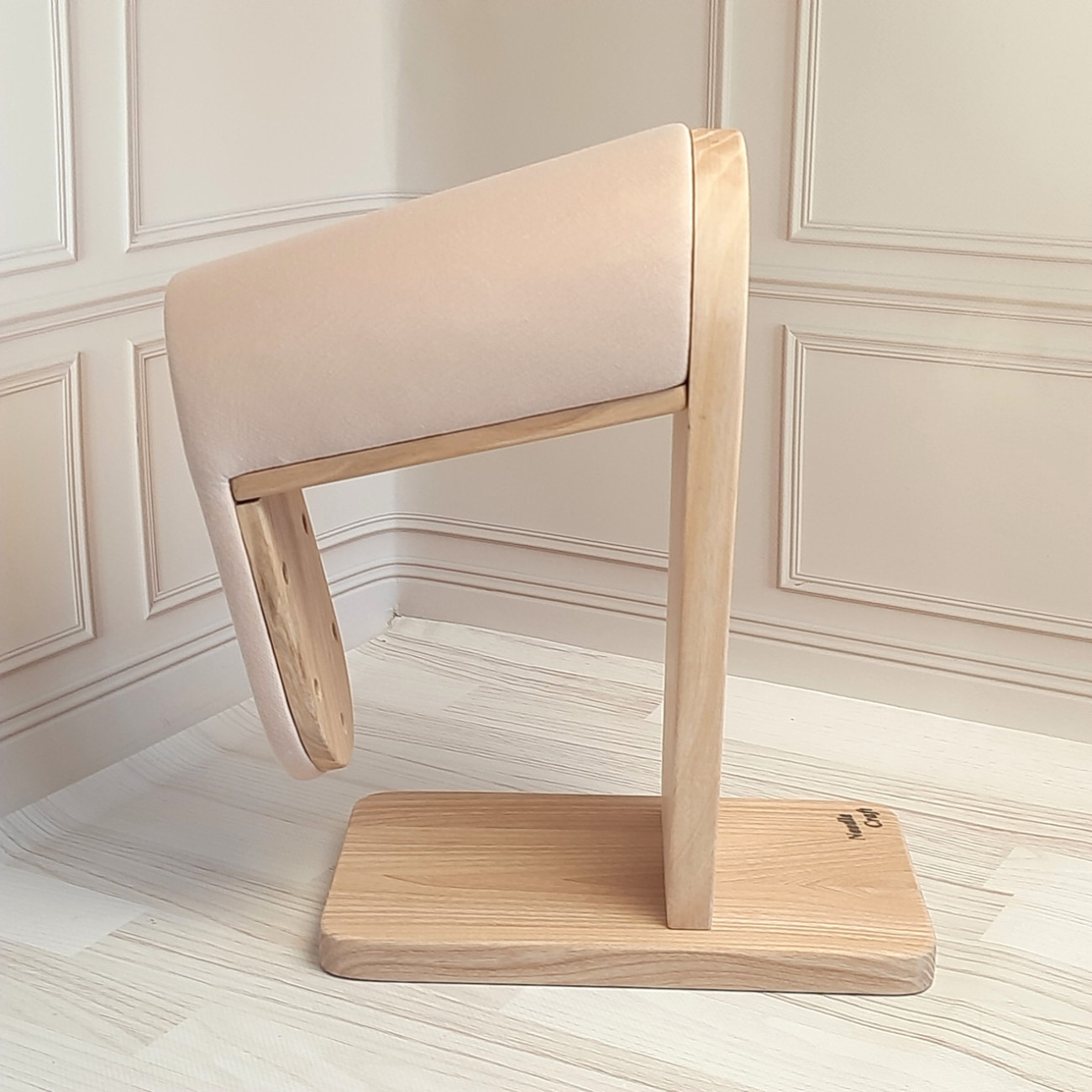 Кравецька колодка для ВТО Needle Craft Плече велике Бежеве