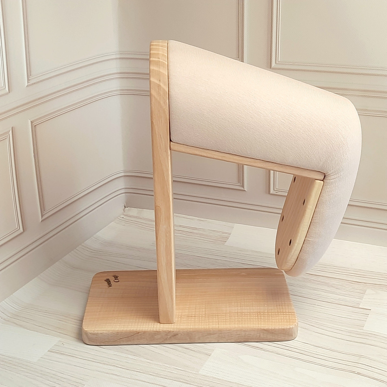 Кравецька колодка для ВТО Needle Craft Плече велике опукле Бежеве