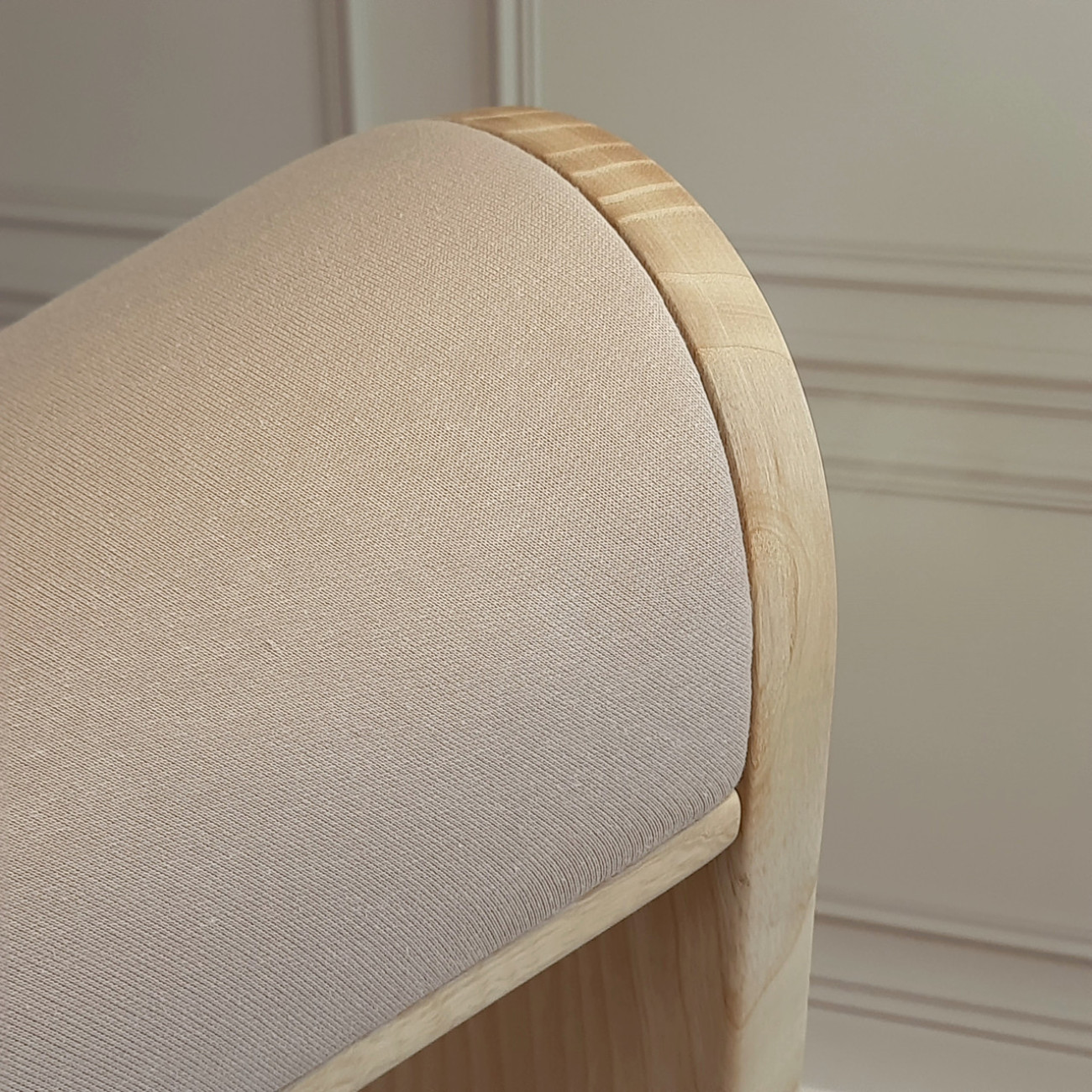 Кравецька колодка для ВТО Needle Craft Плече велике опукле Бежеве