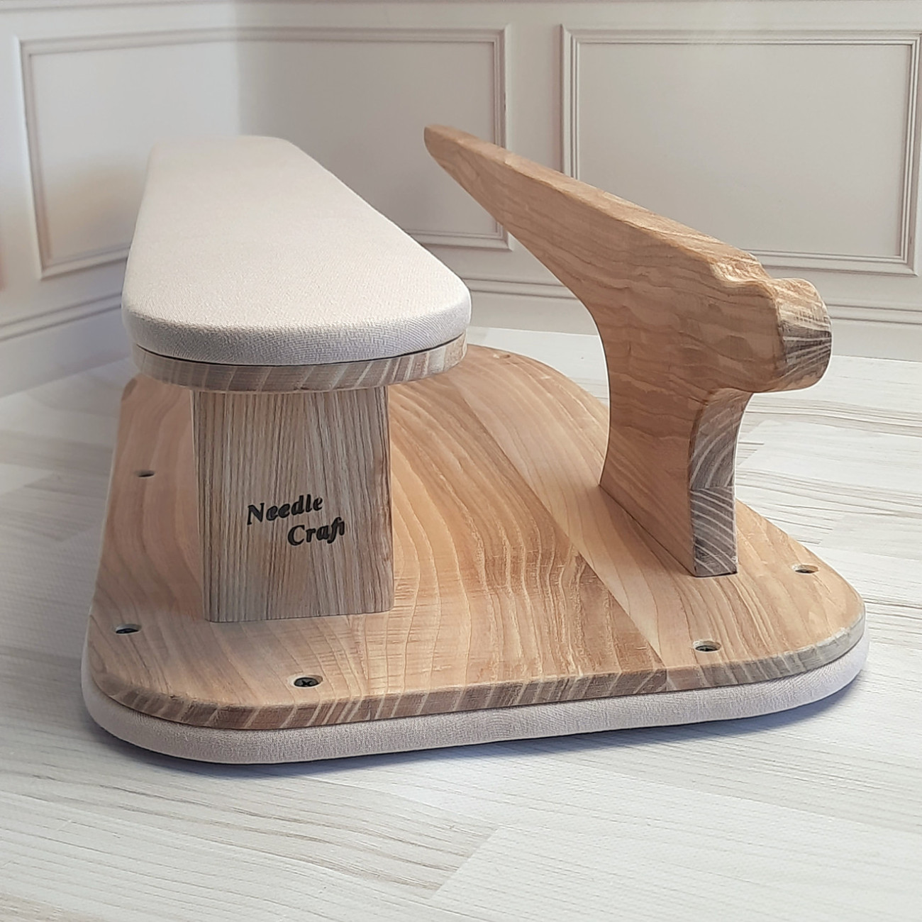 Кравецька колодка для ВТО Needle Craft Кабанчик потрійний Бежевий