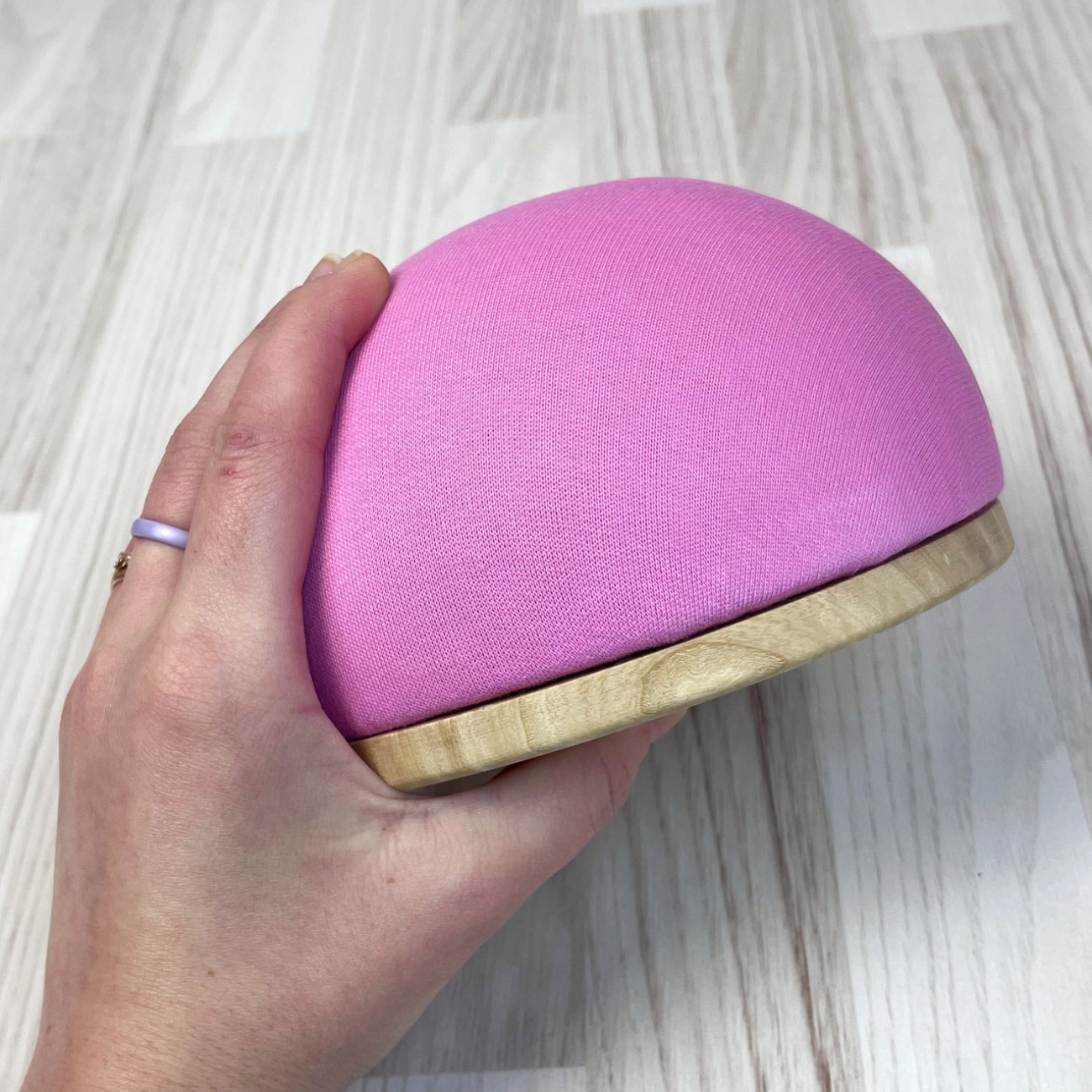 Кравецька колодка для ВТО Needle Craft Груди на підошві 14 см Фуксія