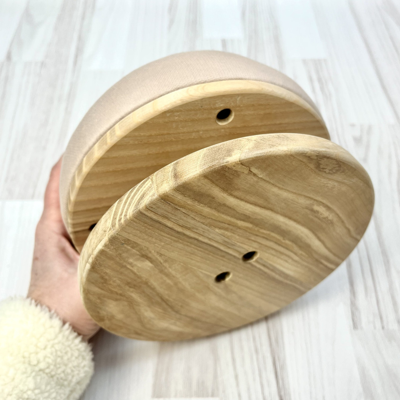 Кравецька колодка для ВТО Needle Craft Груди на підставці 18 см Бежеві