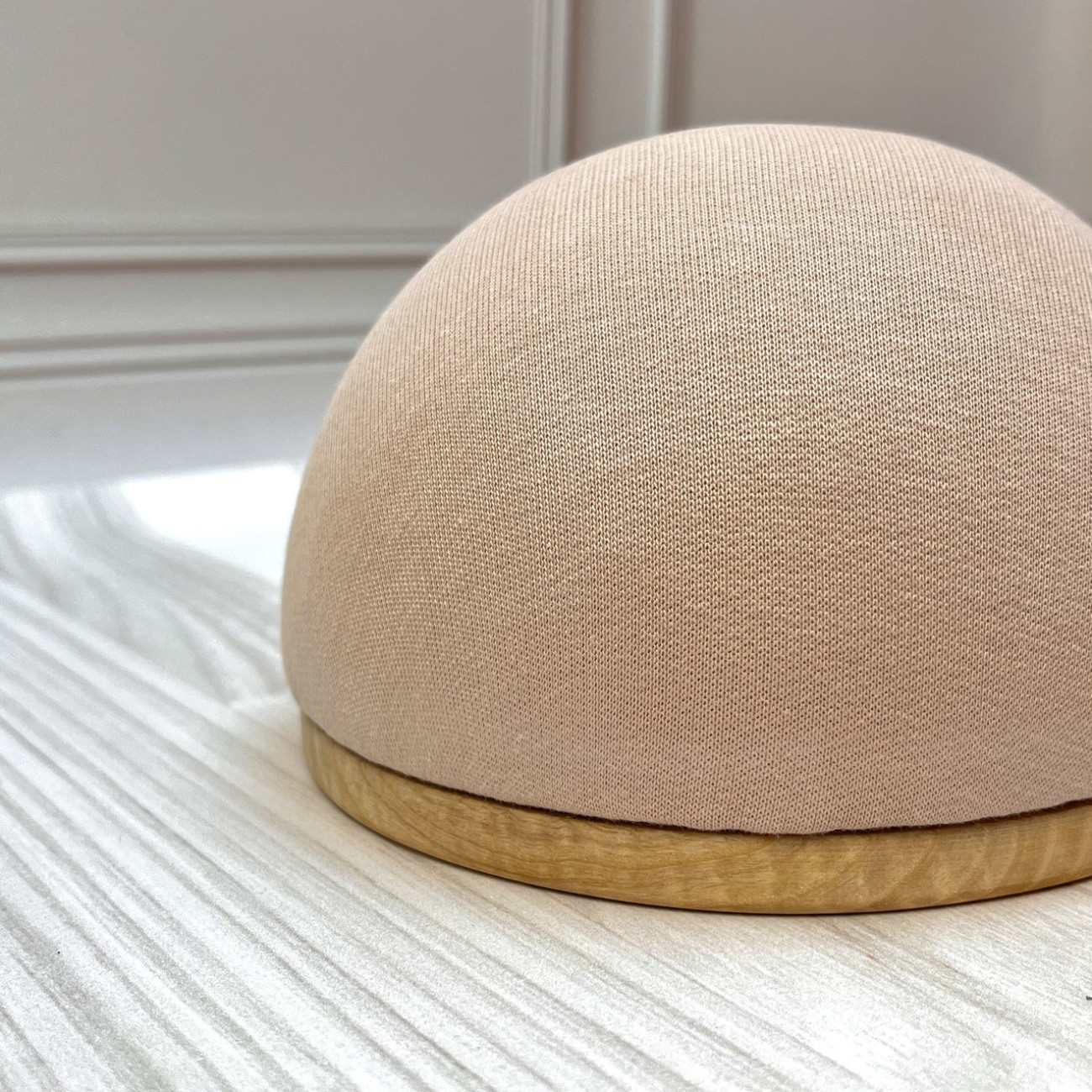 Кравецька колодка для ВТО Needle Craft Груди на підошві 14 см Бежева