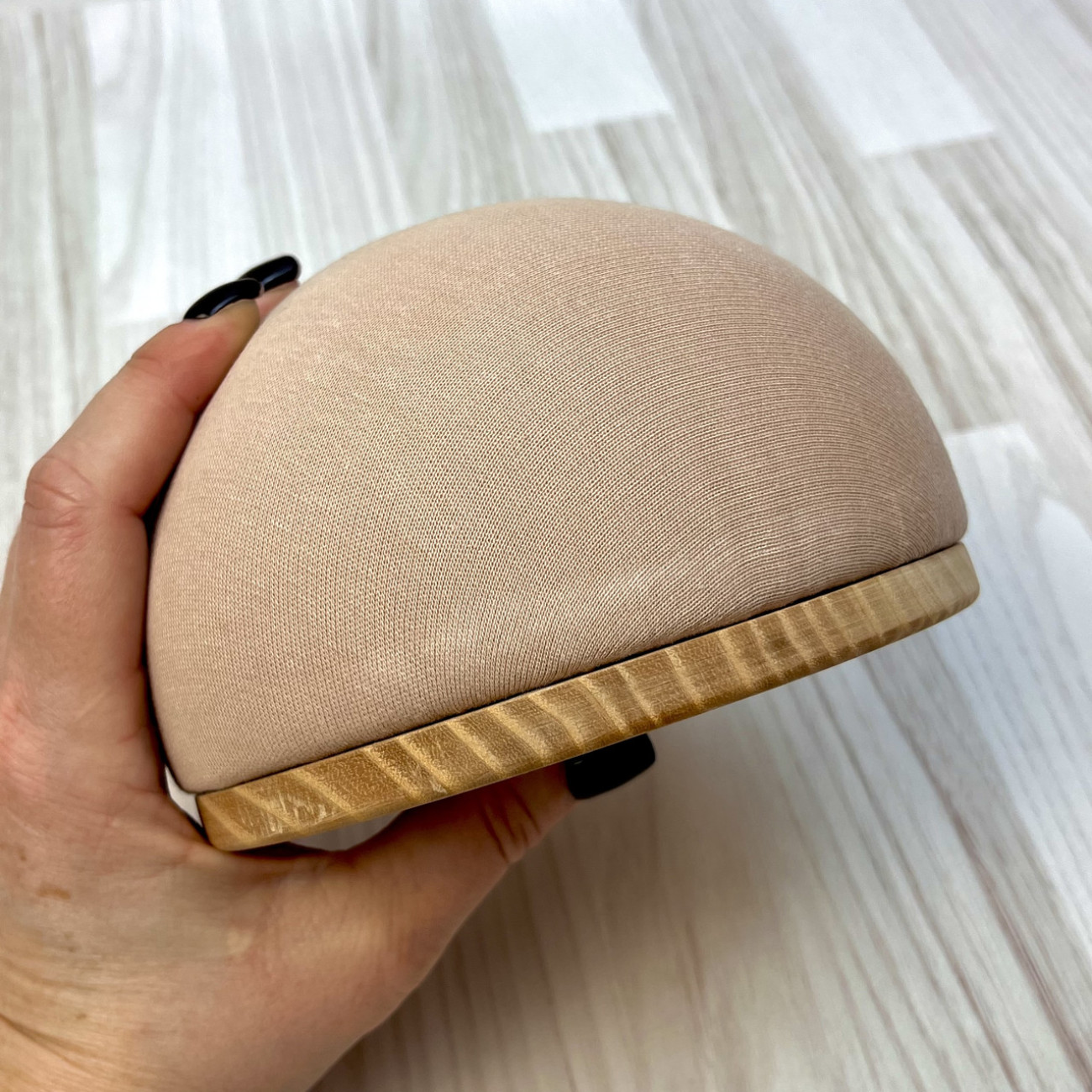 Кравецька колодка для ВТО Needle Craft Груди на підошві 14 см Бежева