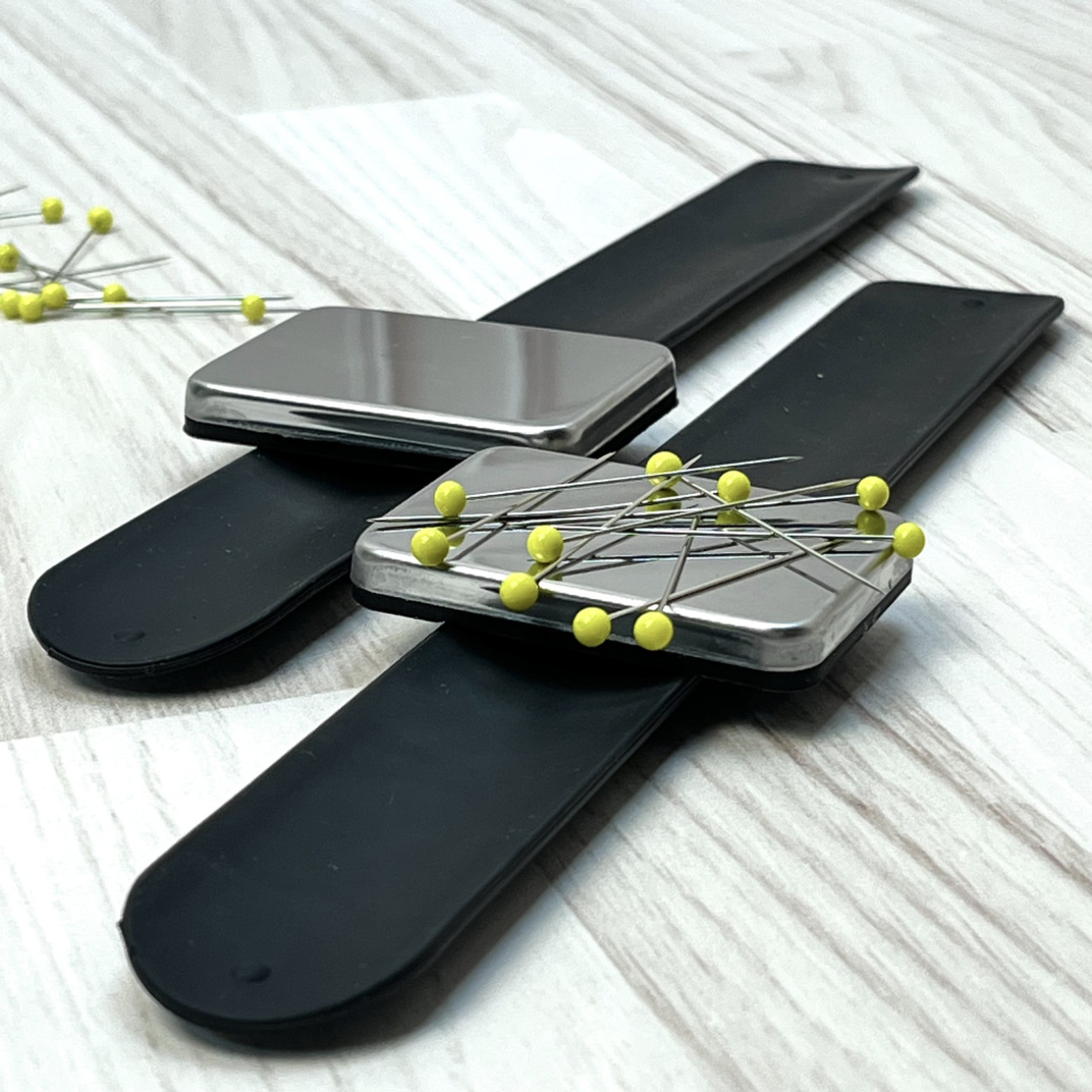 Гольниця-браслет магнітна (чорна)