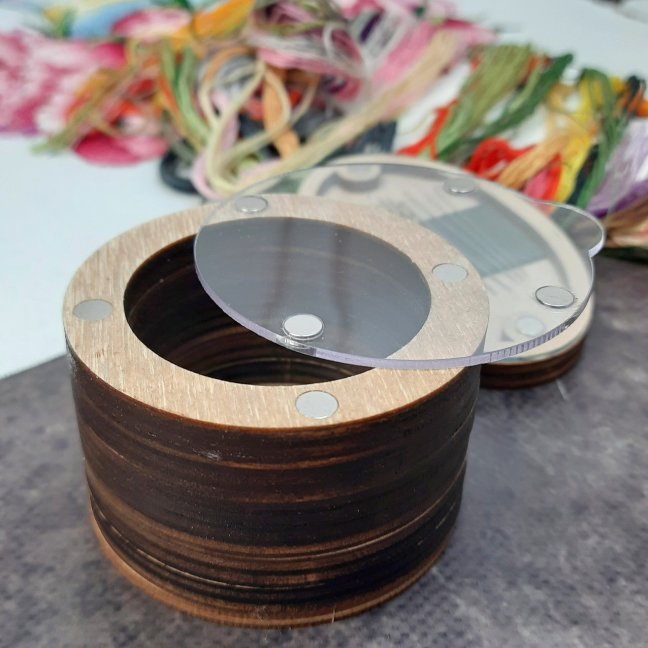 Подарунковий рукодільний набір №2 (гольниця овальна з голками та скринька овальна з прозорими кришками)