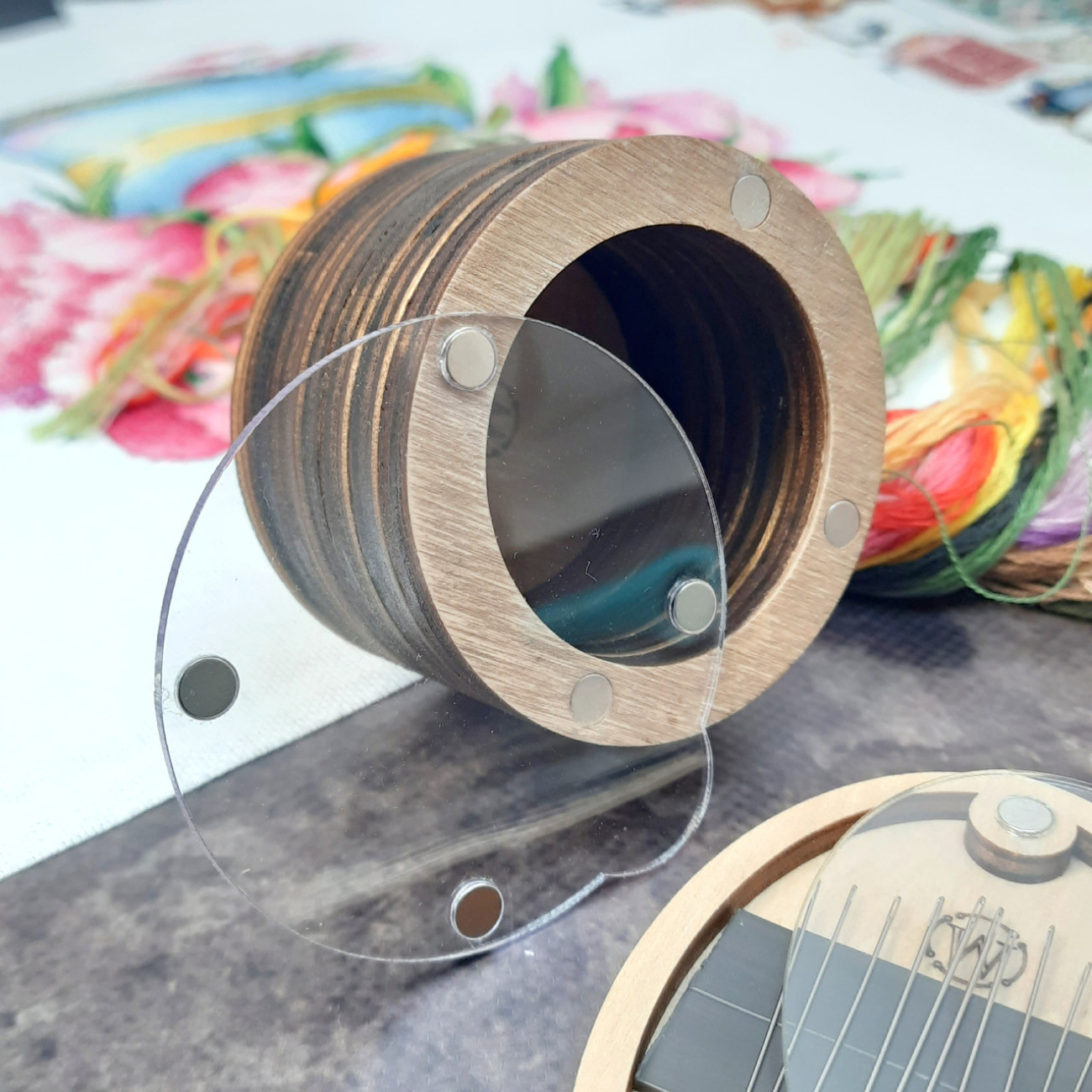 Подарунковий рукодільний набір №2 (гольниця овальна з голками та скринька овальна з прозорими кришками)