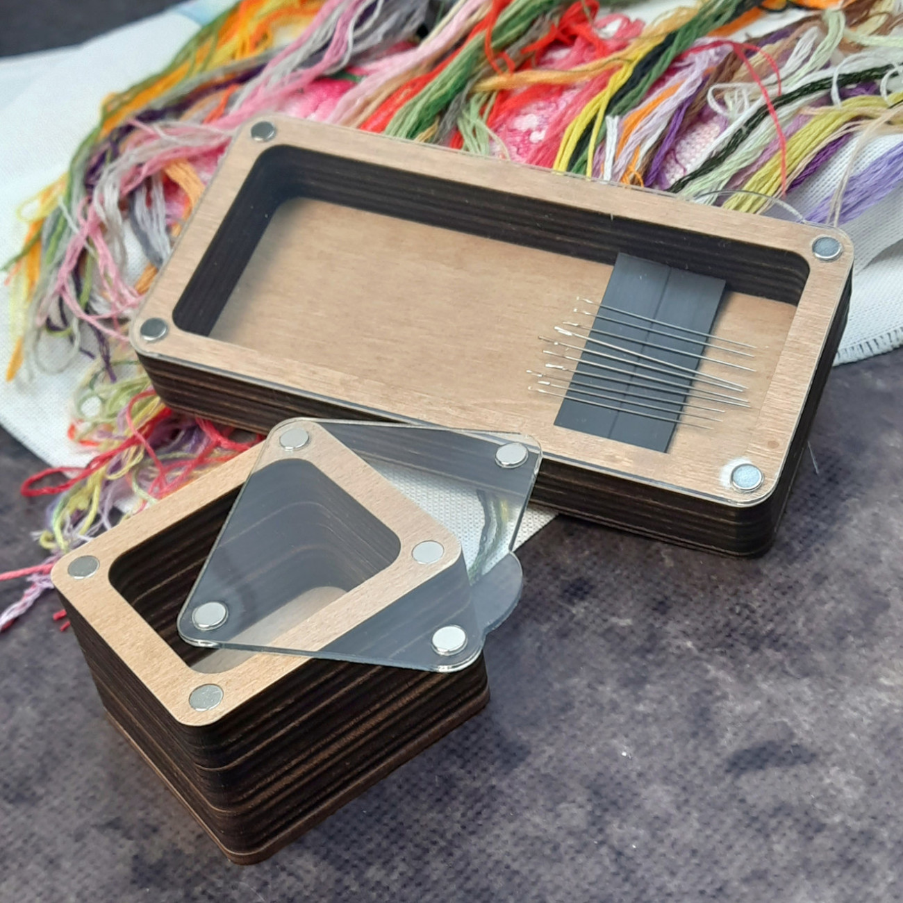 Подарунковий рукодільний набір №3 (скринька квадратна та прямокутна з голками та прозорими кришками)