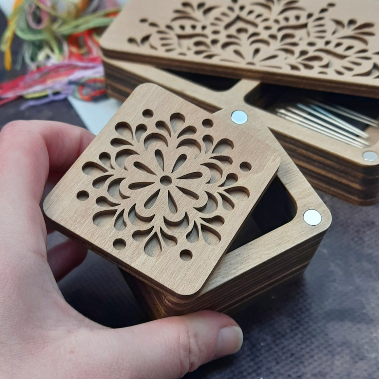 Подарунковий рукодільний набір №4 (скринька квадратна і прямокутна з голками)