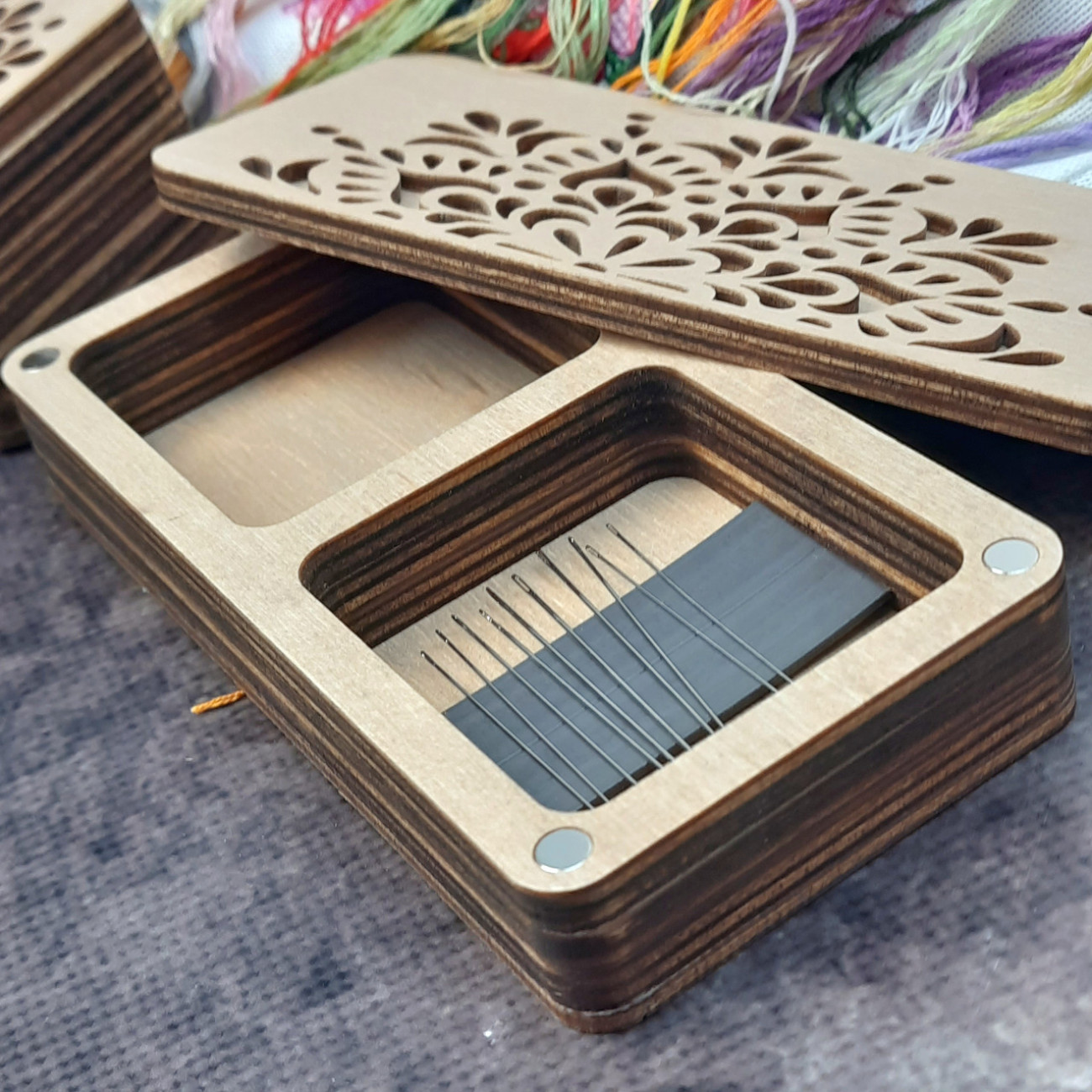 Подарунковий рукодільний набір №4 (скринька квадратна і прямокутна з голками)