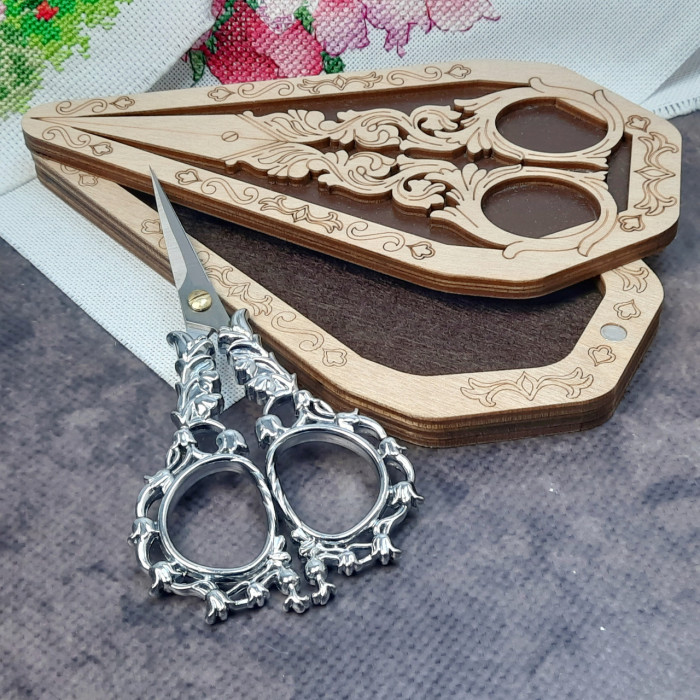 Скринька для ножиць та ножиці вінтажні Конвалія (срібло)